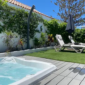 villa-palmera.maspalomashotels.com/
