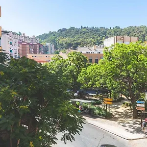 precioso-apartamento-2-hab-en-malaga-centro.hotelsinnerja.org/