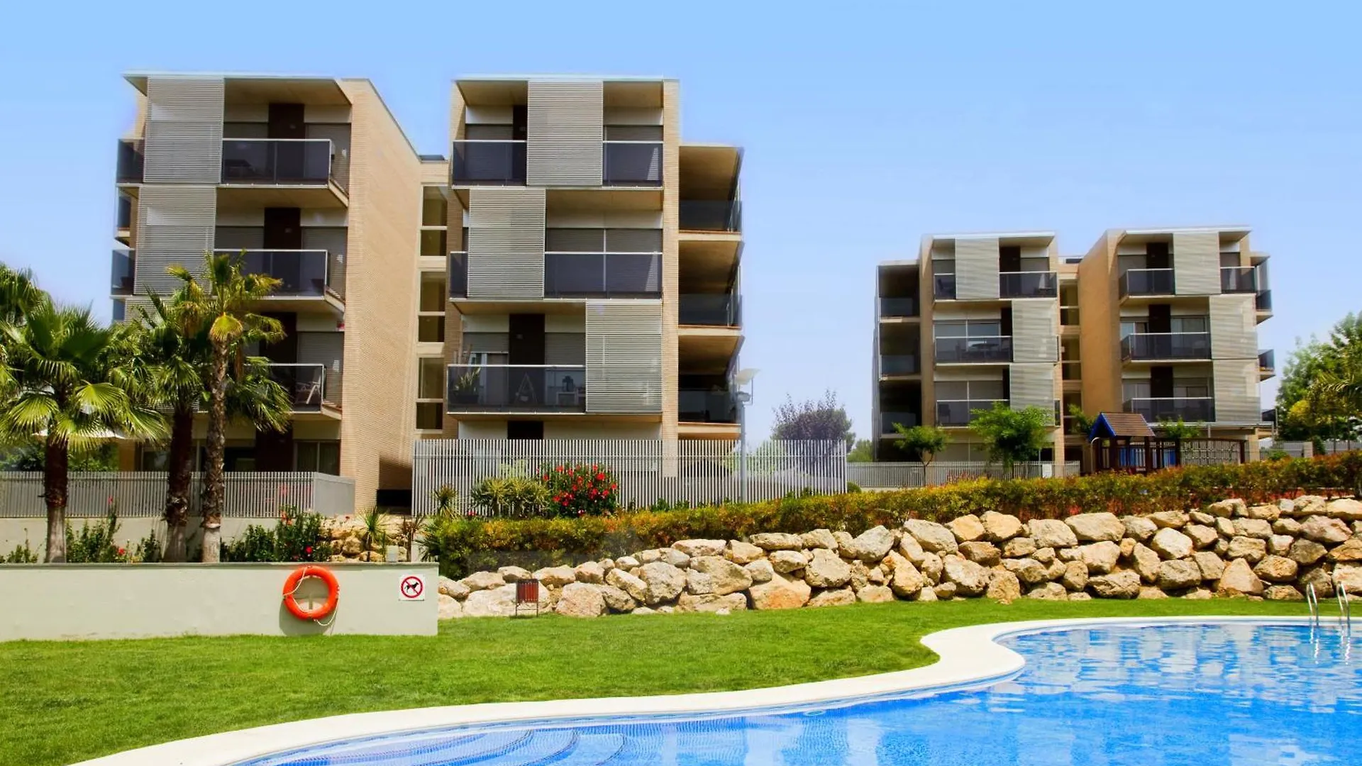 Rentalmar Paradise Families Only Con Parking Salou Apartment